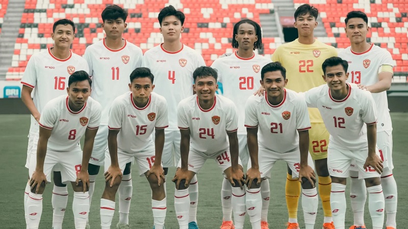 Mengecilkan Piala AFF Adalah Kesalahan Besar, Indonesia Harus Berkaca! 2 piala aff 2024